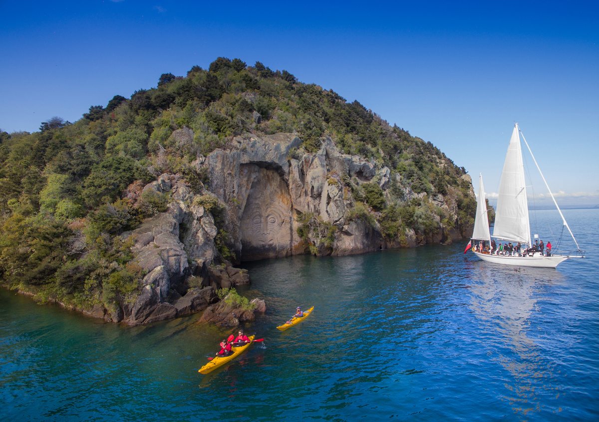 taupo lake tours